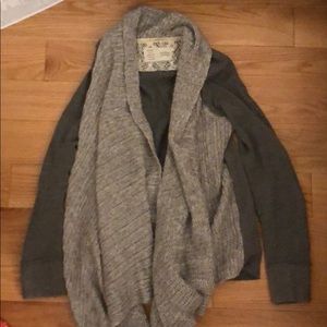 Cosy Two-Toned Winter Sweater